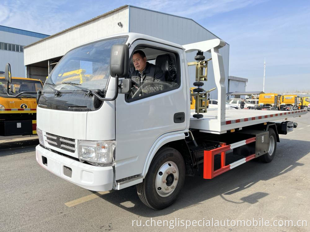 Dongfeng 3 Ton Road Wrecker Tow Trucks 2 Jpg